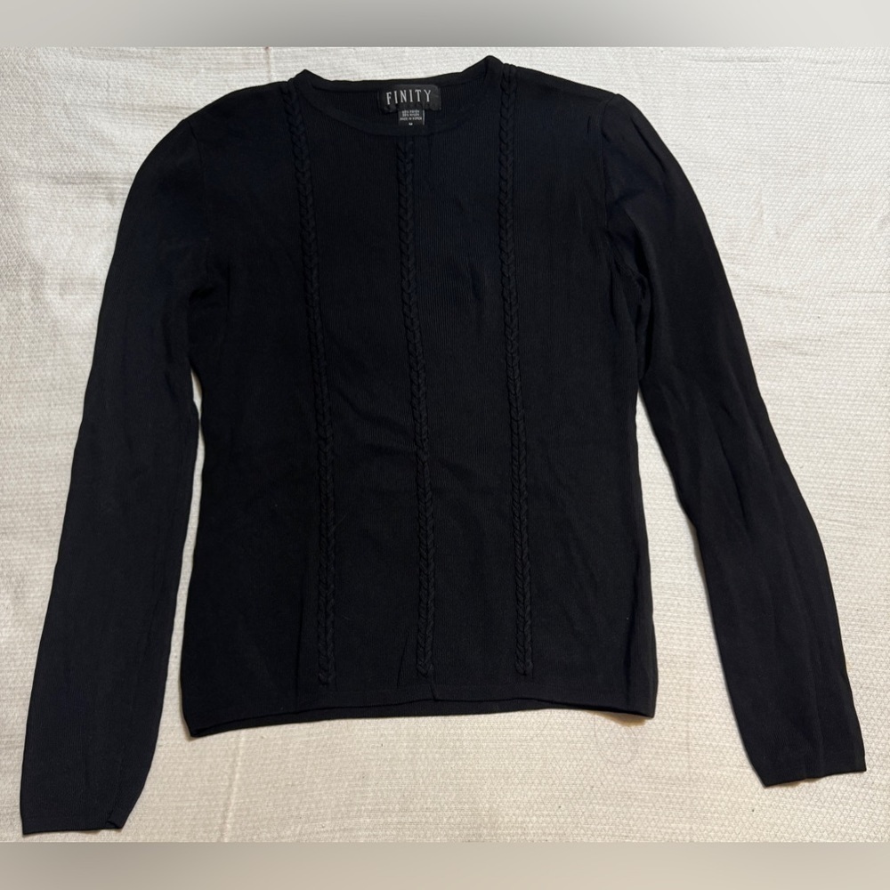 Finity Black Crew Neck Sweater Medium